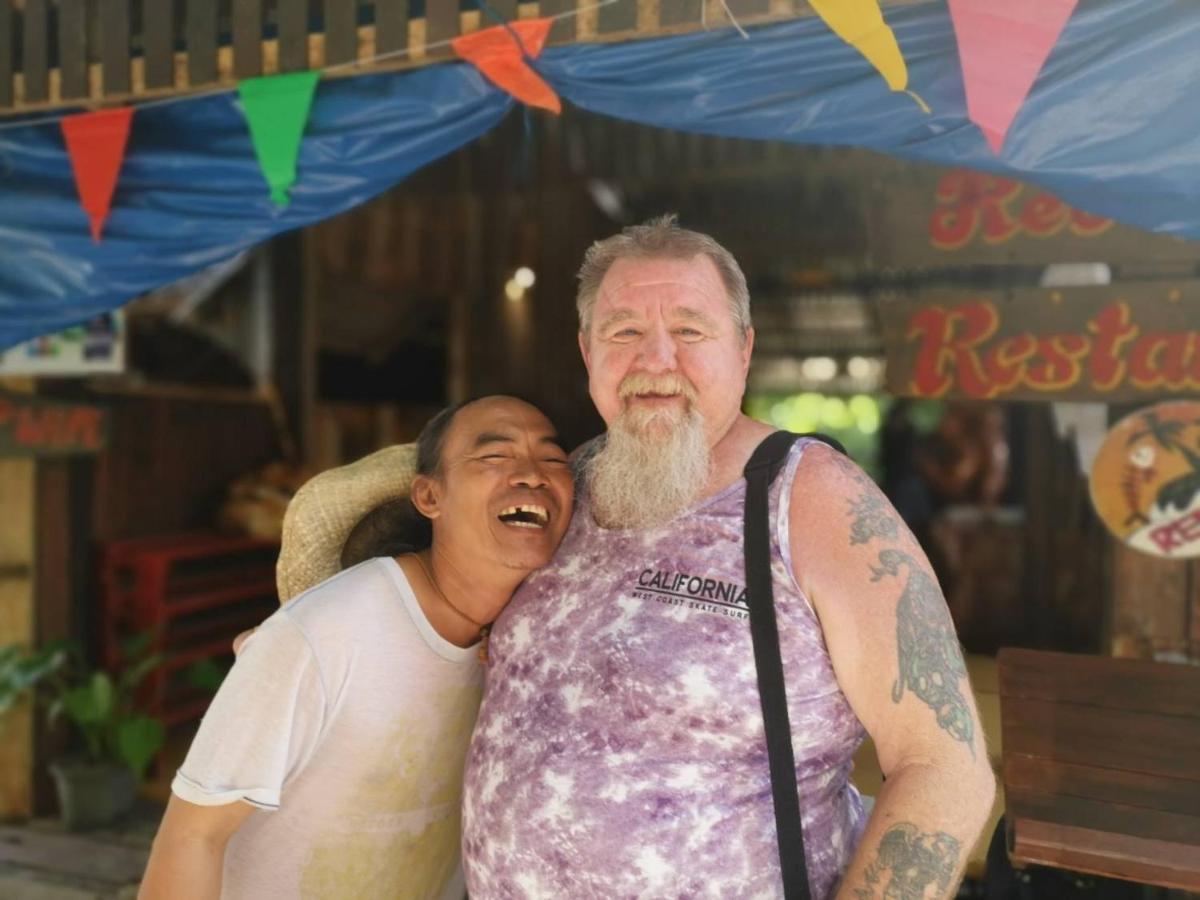 PP Red Tuna Hut Islas Phi Phi Exterior foto